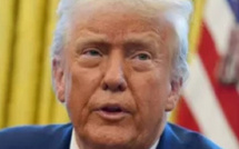 ترامب يعلن “تغييراً كاملاً للنظام” في إيران ويتحدث عن انسحاب أمريكي قريب