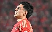 بن شرقي مستمر مع الأهلي حتى إشعار آخر