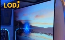 فيديو كيحبس الأنفاس وكله حماس كيروج بقوة فـ السوشيال ميديا؛ كيسلط الضوء على أحدث التكنولوجيات والمواصفات المستقبلية اللي زادتها شركة "مرسيدس بنز" فـ السيارات الفاخرة ديالها، تحت شعار "Mercedes is living in the future!"
