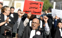 المحامون يصعّدون احتجاجاتهم ضد مشروع قانون تنظيم المهنة