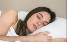 بعد سن الستين.. كم ساعة من النوم يحتاجها الجسم للحفاظ على صحته؟