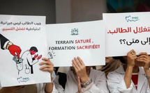 طلبة طب الأسنان بالدار البيضاء يصعدون احتجاجهم مع دخول الإضراب أسبوعه الرابع